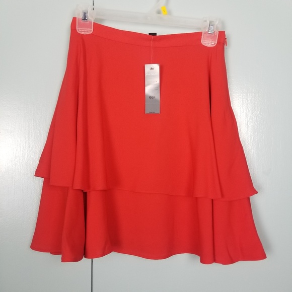 Ann Taylor Dresses & Skirts - Ann Taylor double ruffle  red skirt size 00P -N2